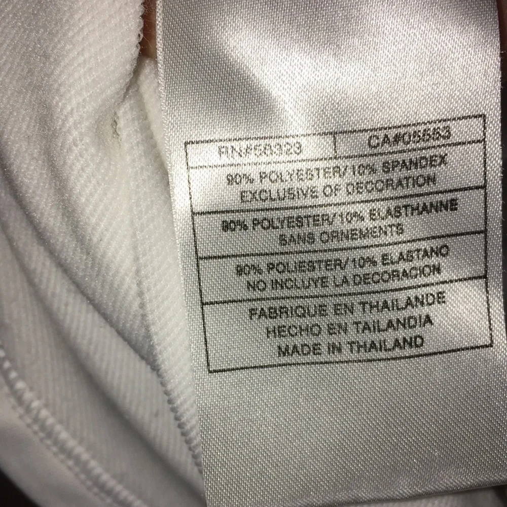 Nike compression shirt size medium​​​​ - Picture 9 of 10